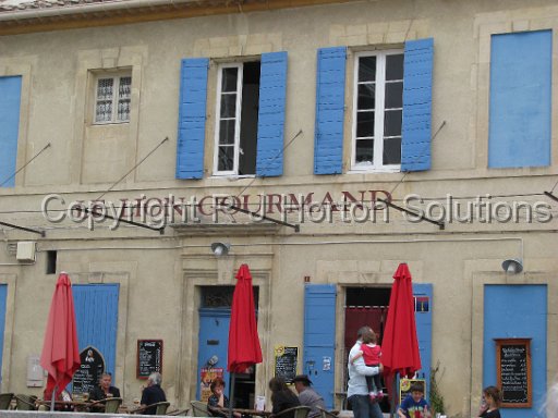 Arles 10